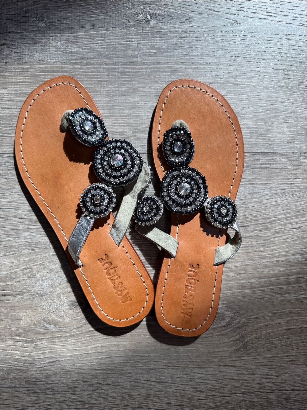 Mystique Women’s Leather Sandals Size 8 Blue & Silver Accents